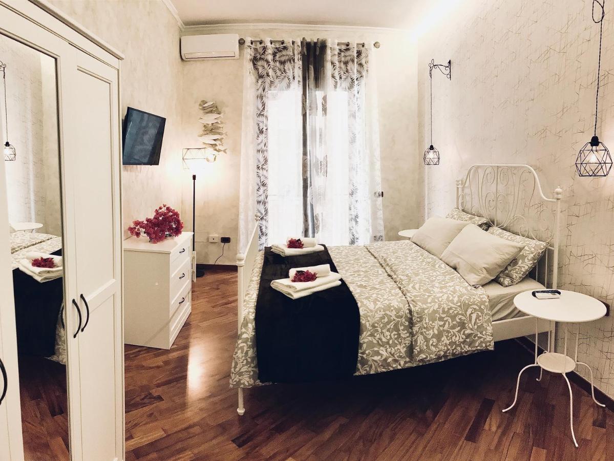 Salerno Historic Center Lovely Flat Extérieur photo